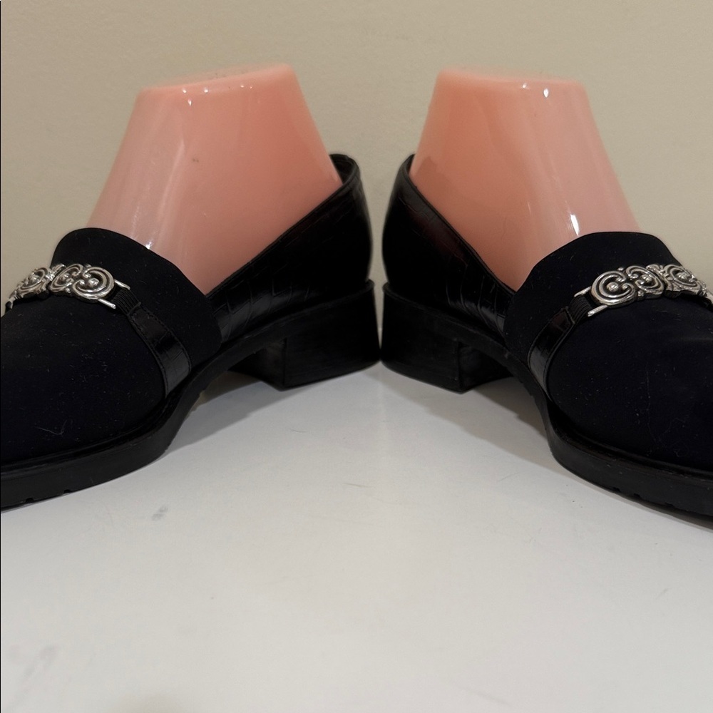 Brighton Kansas Black Flats with Silver Detailing (sz 9) - Picture 5 of 7